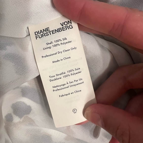 Diane Von Furstenberg Long Sleeve Silk Dress - Picture 11 of 12